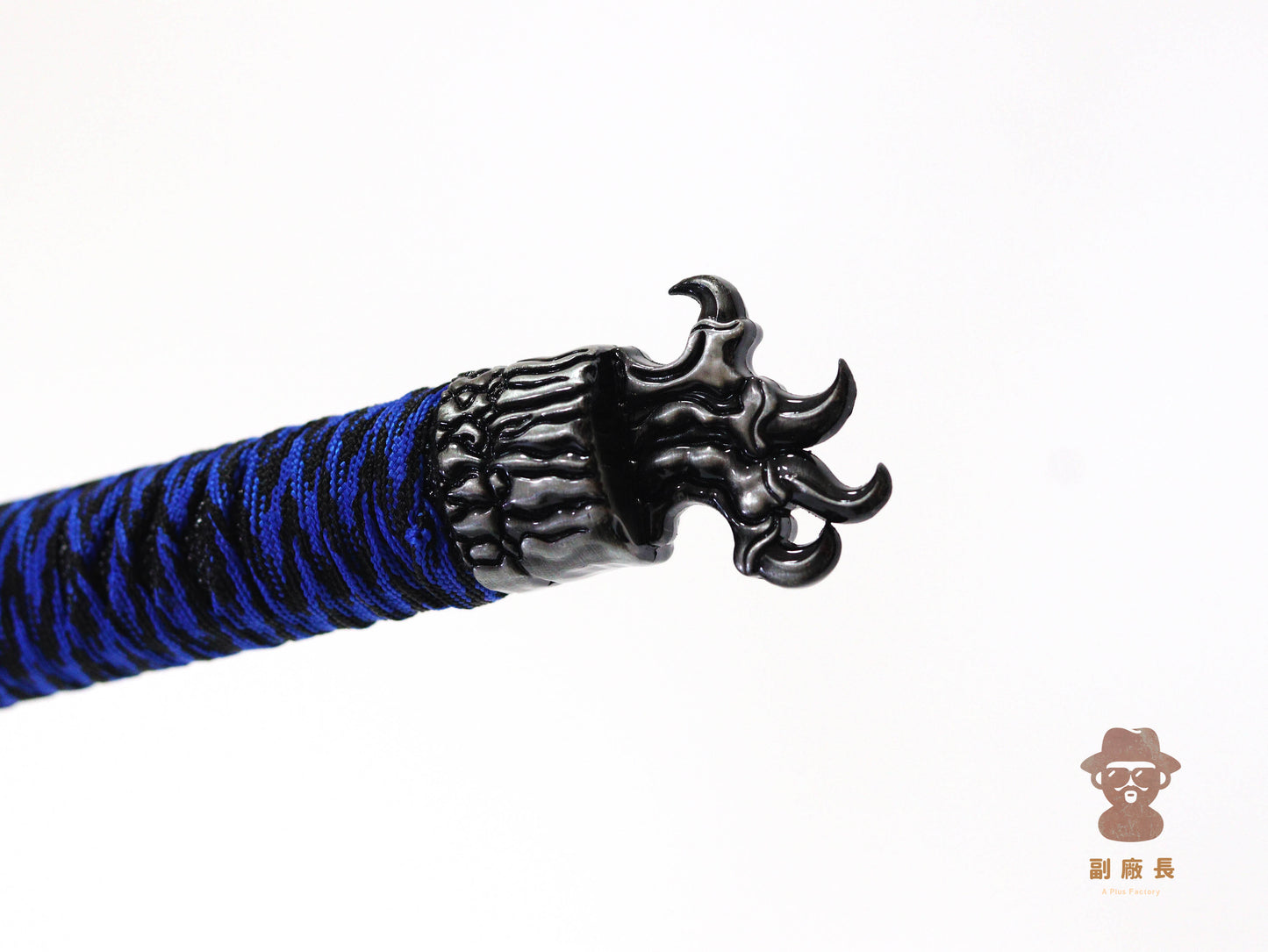 - 伽藍魔龍 - 副廠長