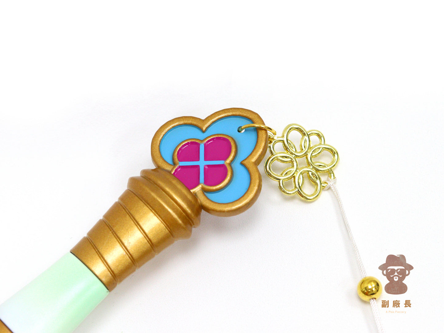 Kpop 獵魔女團 魯米長劍