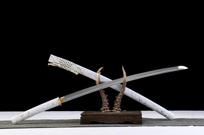 羊蹄山戰鬼 破曉鎏金